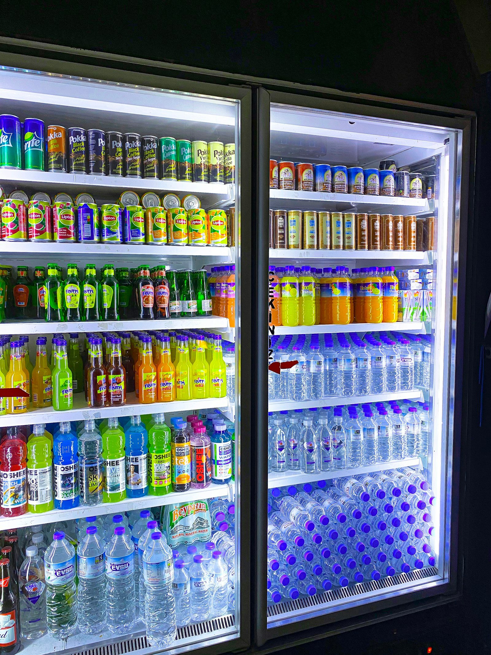 Beverages & Drinks